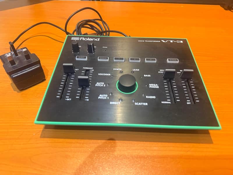 Roland VT-3 Voice Transformer imagen 1