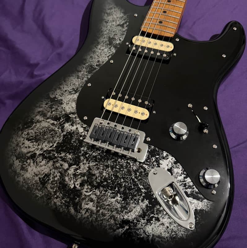 GD Guitars 2026 Super S – Black to Silver Foil Burst | HSH-86 GD Pickups Set | Roasted Flame Maple Neck | Roadrunner Case image 1