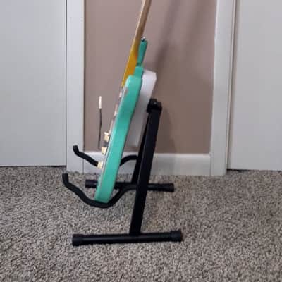 Sawtooth ES Alder Body Relic Surf Green Stratocaster with New Padded Gig Bag and Leather Strap image 6