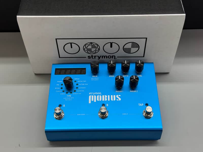 Strymon Mobius With Box 2012 - Present - Blue image 1