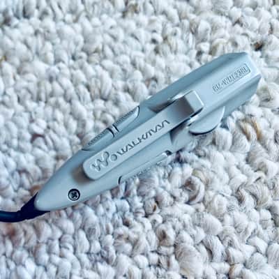 [RARE] Original SONY RM-WME23L Remote Control of Sony Walkman EX Models image 3