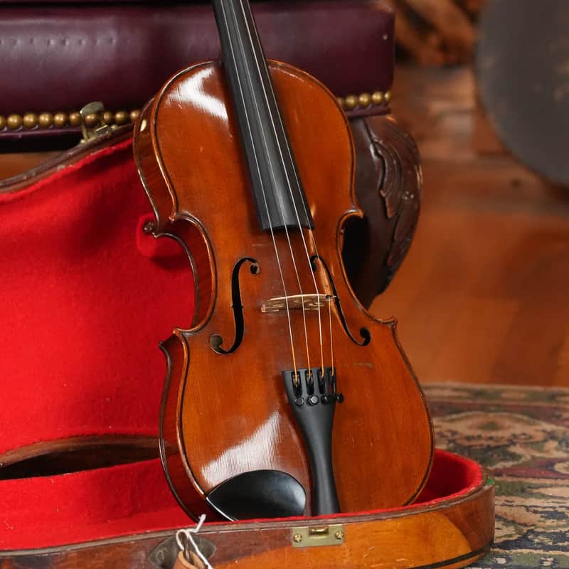(Used) Vintage 3/4 Size Student Violin w/ Hand-Carved Wooden Case image 1