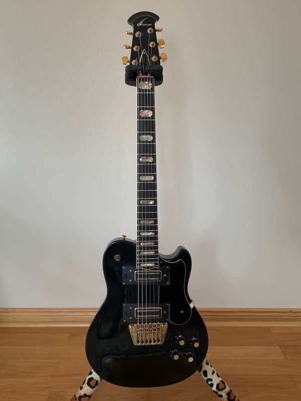 Ovation UK II 1979   Black with Original Case