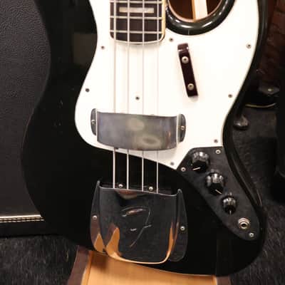 Fender 1972 Jazzbass Black with 60s Case image 2