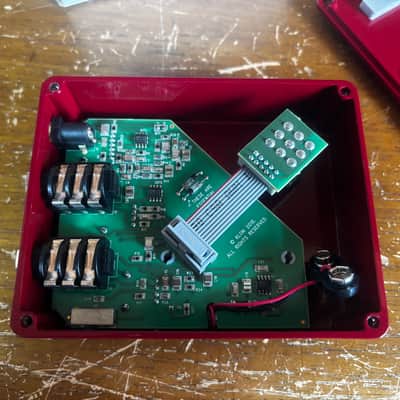 Klon KTR Overdrive Pedal w/ box image 4