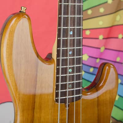 Used 2002 Fender Victor Bailey Jazz Bass, Rosewood Fingerboard, Natural Koa top, Hardcase image 7
