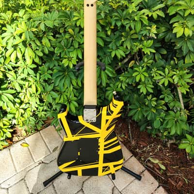 EVH Bumblebee Eddie Van Halen Black Yellow Striped Series *UNPLAYED* 2013 image 8