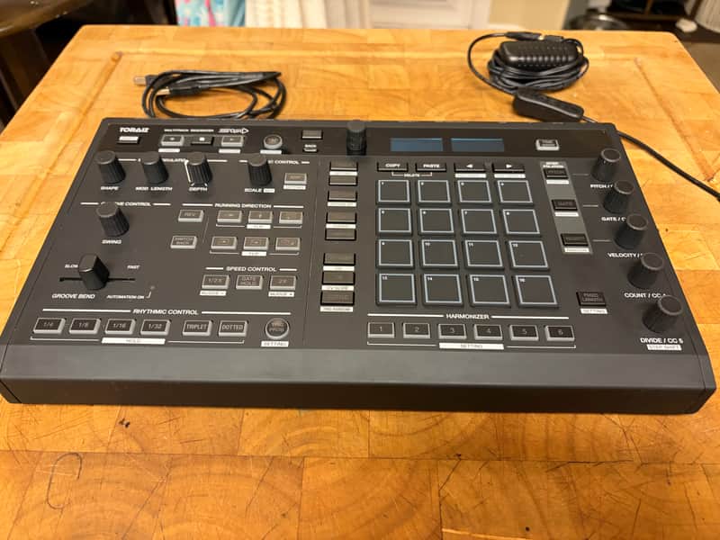 Pioneer Toraiz Squid Multitrack Sequencer 2019 - Black image 1