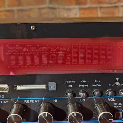 Technical Pro MM2000BT 2000-Watt Mixing Amplifier - Black image 4