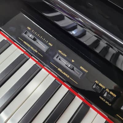 Viscount Concerto 500 Digital Baby Grand Piano - Black image 10