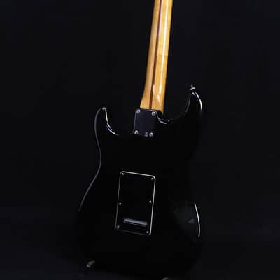 Fender Mexico Standard Stratocaster HSS Black  [09/21] Bild 3