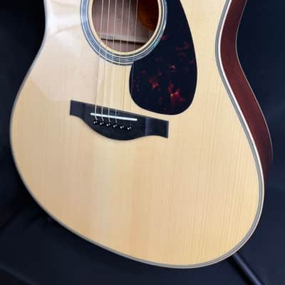 Yamaha LL16M Mahogany Dreadnought Acoustic-Electric Guitar Natural w/ Case (543) image 4