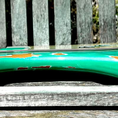 JVG - P Bass Body JB ROUTED ALDER WOOD GREEN Pearl Mist Patina Lacquer Thin Skin finish with AGED PICKGUARD included JVGuitars Reborn Old image 2