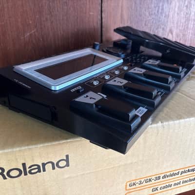 Roland GR-55 gr-55gk-bk Guitar Synth w/ box, power supply image 8
