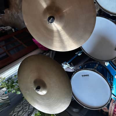 Zildjian cymbals 14,16,18,18cr 18 sizzle,22” Constantinople A,14” A hi hats & Bag image 8