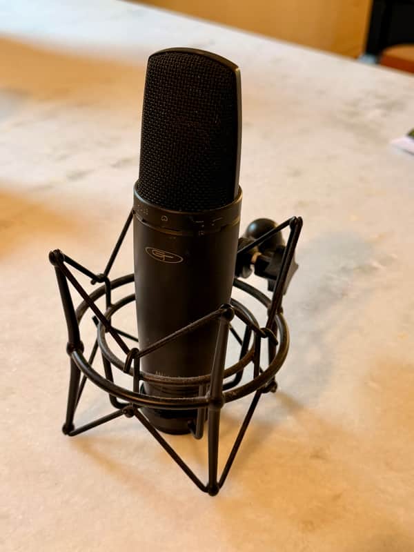 Groove Tubes Alesis Groove Tubes AM51 Condenser Mic with Shock Mount image 1