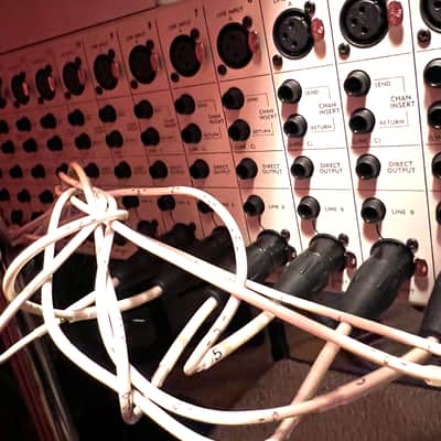 Speck Electronics LiLo 16 Channel Recording Mixing Console image 12