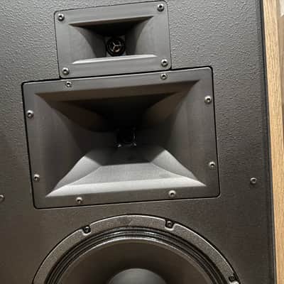 Klipsch Forte IV 2022 - Distressed Oak - Lambswool Grill image 4