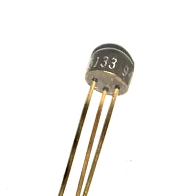 Fairchild 2N5133 1970 big muff transistor NOS vintage image 1