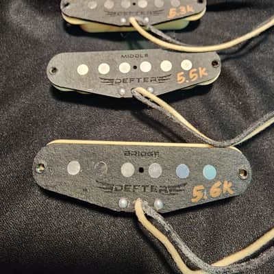 Defter - "Scooped-Mids" - Single Coil / Set of 3 (2020) - Creme Covers (AWESOME!!!) image 4