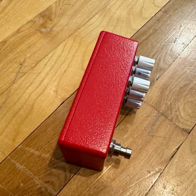 Broughton Audio Resonant Filter Equalizer | Reverb Canada