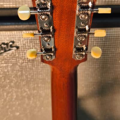 Gibson Custom 1942 Banner J-45 Reissue Vintage Sunburst 2023 image 14