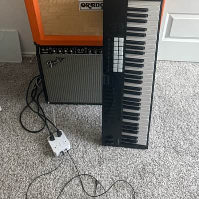 Novation Launchkey 61 MKIV MIDI Keyboard Controller 2024 - Present - Black image 5