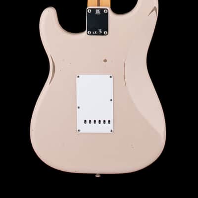 Fender Limited Edition Road Worn '60s Stratocaster - Shell Pink #70537 image 2