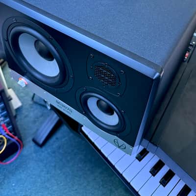 Eve Audio SC3070 3-Way 7" Active Studio Monitors (Pair) 2020 - Present - Black image 5