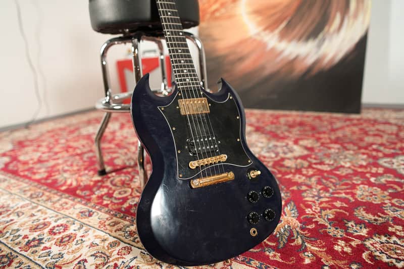 Gibson SG Special Limited Edition 1995 in Translucent Blue [modified pu's]
