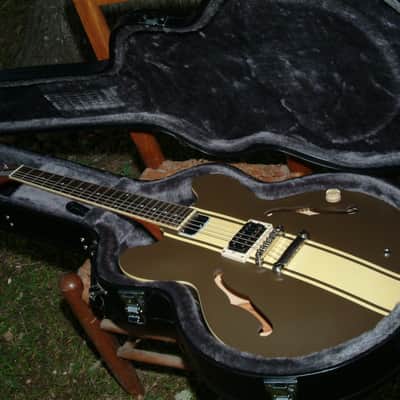 Epiphone ES-333, Tom Delonge/Blink 182 Semi-Hollow, W/USA Dirty Fingers, CASE, MINT! image 5
