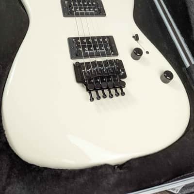 Charvel Custom Shop San Dimas HH FR w/Charvel Modeled Case, Snow White image 10