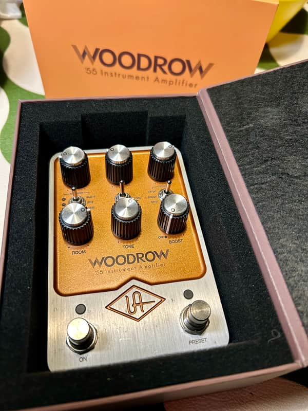 Universal Audio UAFX Woodrow ’55 Instrument Amplifier 2022 - Present - Copper / Silver image 1