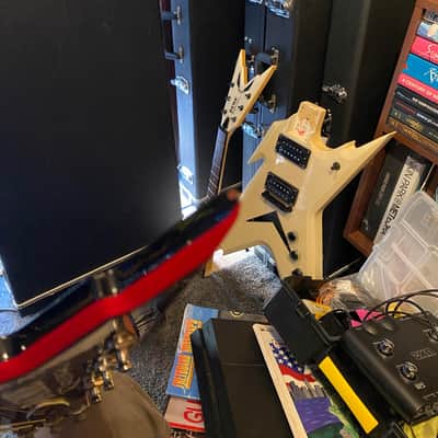 Dean Dime RazorBack V 2007 - Black / Red image 3