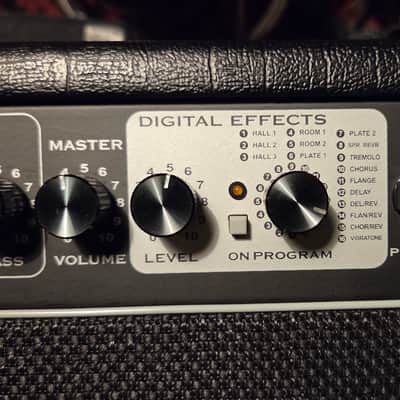 Randall RX120D Amp Metal Head 120W + 16 Effects on Board image 3