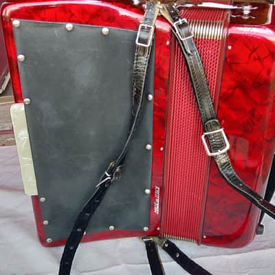 Rare Vintage G. Cavalli 80s-90s - 41 Treble Key 120 Bass Key - Cherry Red - Mint Condition image 5