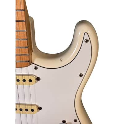 1983-1984 Squier SQ Series Stratocaster  - Vintage White image 9