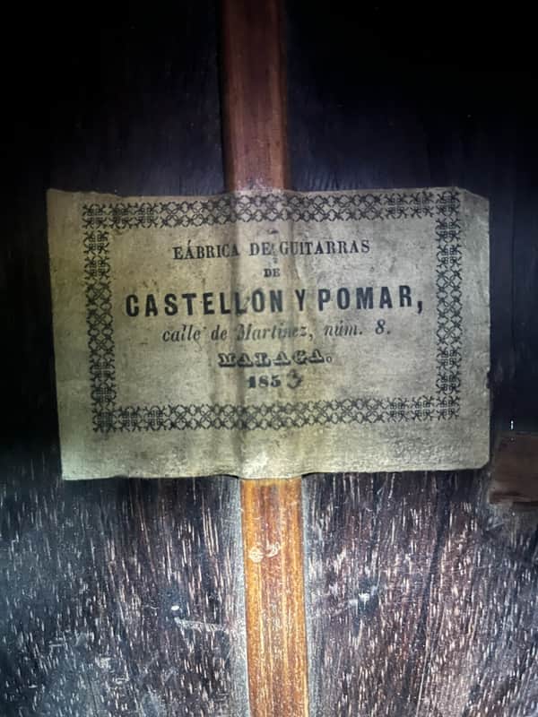 Castellon y Pomar Violin Scroll 1853 - French Polish image 1