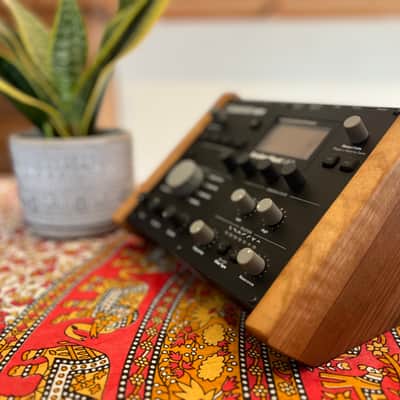Analog Heat mk1/mk2/FX wood side panels (100% walnut ) image 10