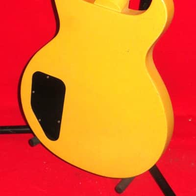Gibson 2005 TV Yellow Les Paul Double Cutaway Faded Special Guitar w/ Bag image 9