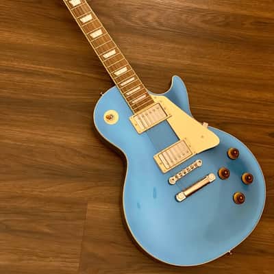 Tokai LS-122 PHB Love Rock Japan in Pelham Blue weight 4.15 KG S/N
