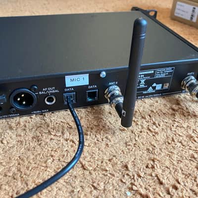 Sennheiser EW 100 G4 Dual Wireless Lavalier System – 2 Channels – B-Band – 19″ Rack (with never-used MKE Lav Mics) image 10