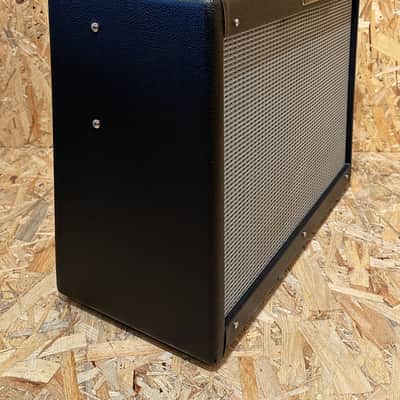 Pre Owned Fender 2017 Hot Rod Deluxe MKIII Combo Inc. Footswitch & Cover image 4