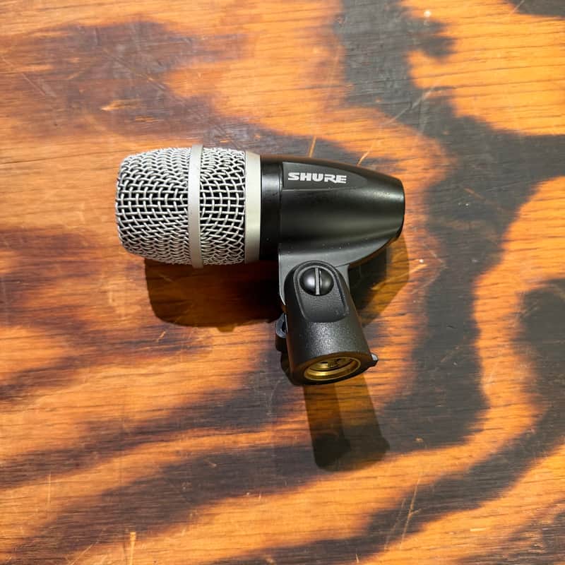 Shure PG56-LC Cardioid Swivel-Mount Dynamic Snare/Tom Microphone with A50D Mount 2010s - Black image 1