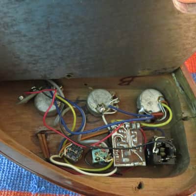 Vintage 1980s Austin Hatchet Wedge Travel Bass Guitar Natural Stained Body Rare image 14