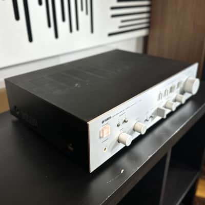 Yamaha A-550 Stereo Integrated Amplifier image 6