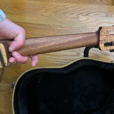de Houtwinkel Custom koa tenor with fretboard inlay 2024 - French polish image 9
