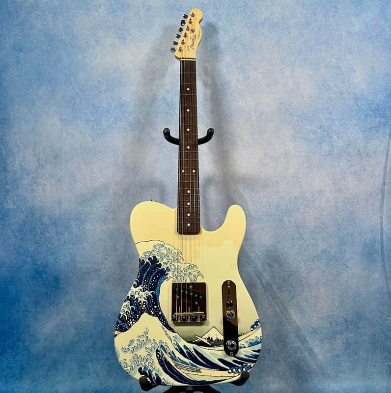 Fender MIJ Art Canvas Esquire 2024 - Present - "The Great Wave Off Kanagawa" by Katsushika Hokusai