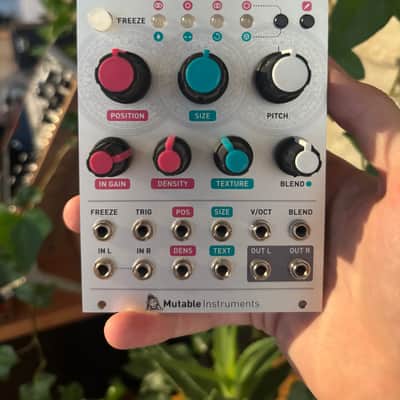 Mutable Instruments Clouds | Reverb