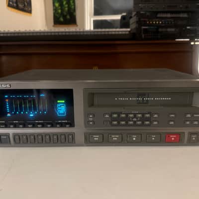 Alesis ADAT XT 8-Track Digital Audio Recorder image 1